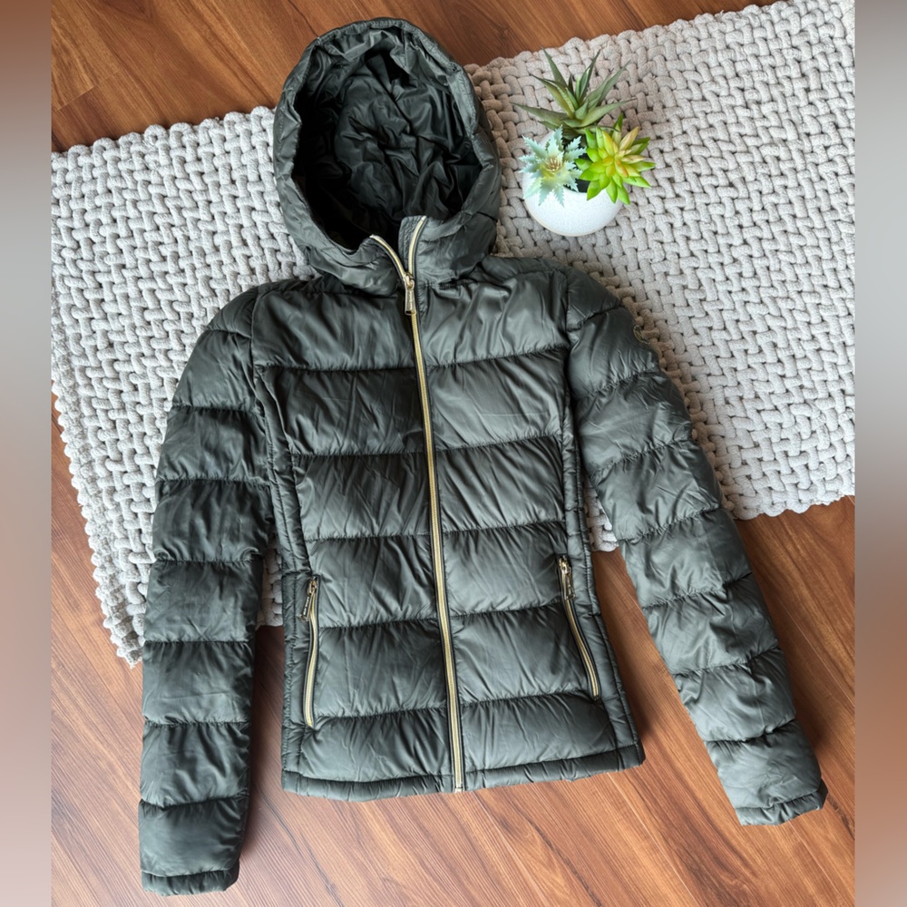 Michael Kors | Women’s Olive Green/Gold Packable Down Jacket | Small